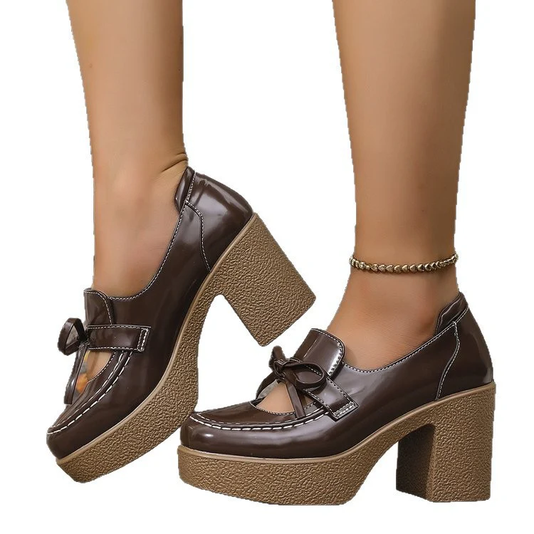 Damen moderne Blockabsatz-Pumps mit dekorativem Riemen und komfortabler Sohle R&B - Image 5