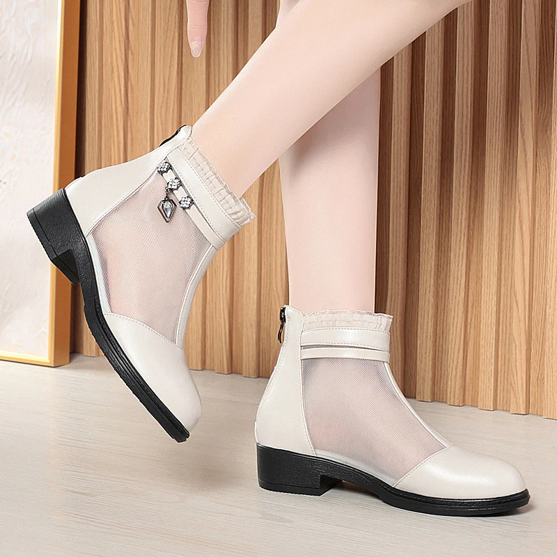 Damen Modische Ankle Boots mit transparentem Mesh-Einsatz und eleganten Schmuckdetails R&B - Image 2