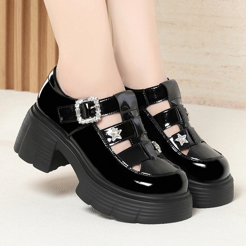 Damen Modische Plateau-Schuhe mit dekorativem Schnallen-Detail R&B - Image 4