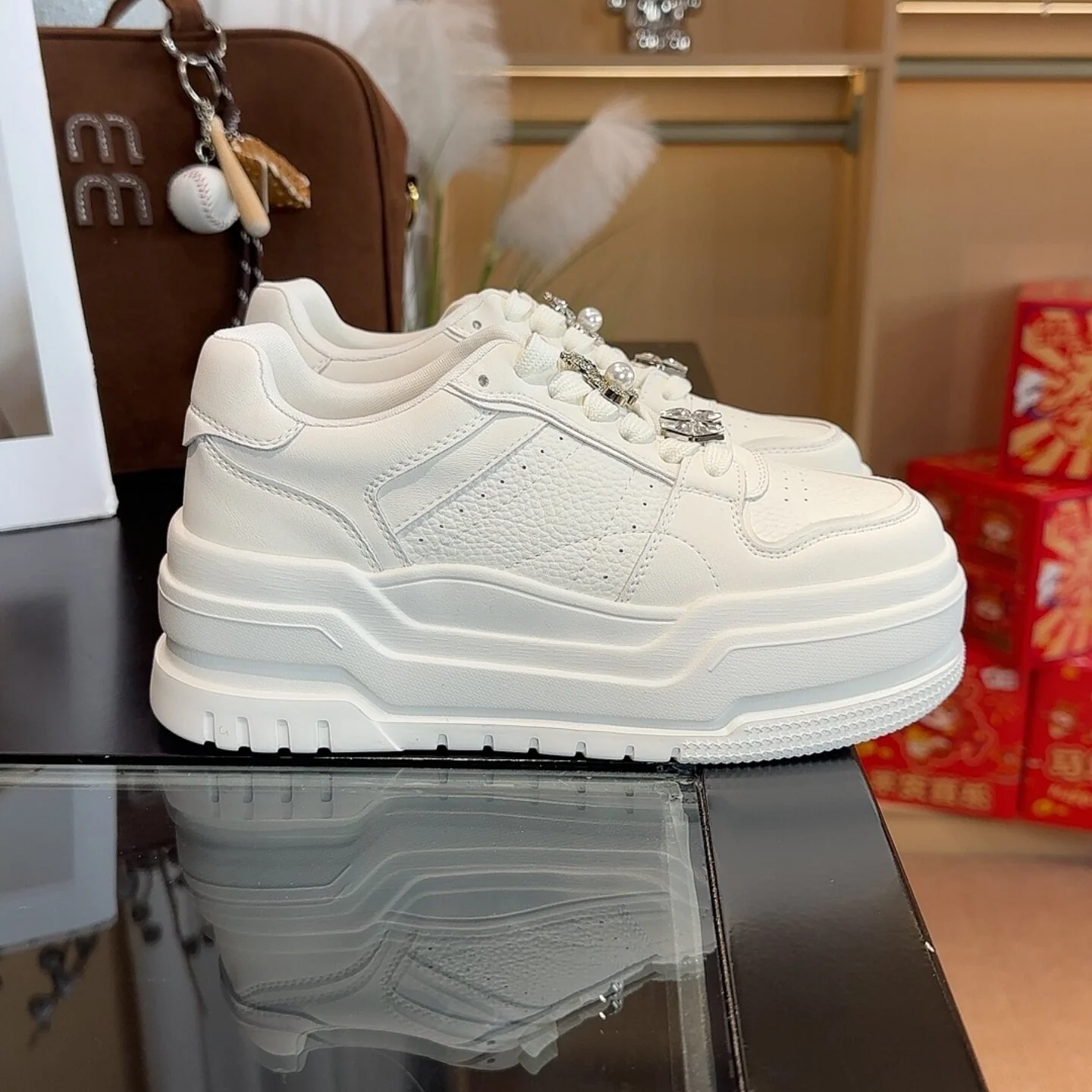 Damen modische Plateau-Sneaker mit besonderem Glitzerverzierung und atmungsaktiver Struktur R&B - Image 6