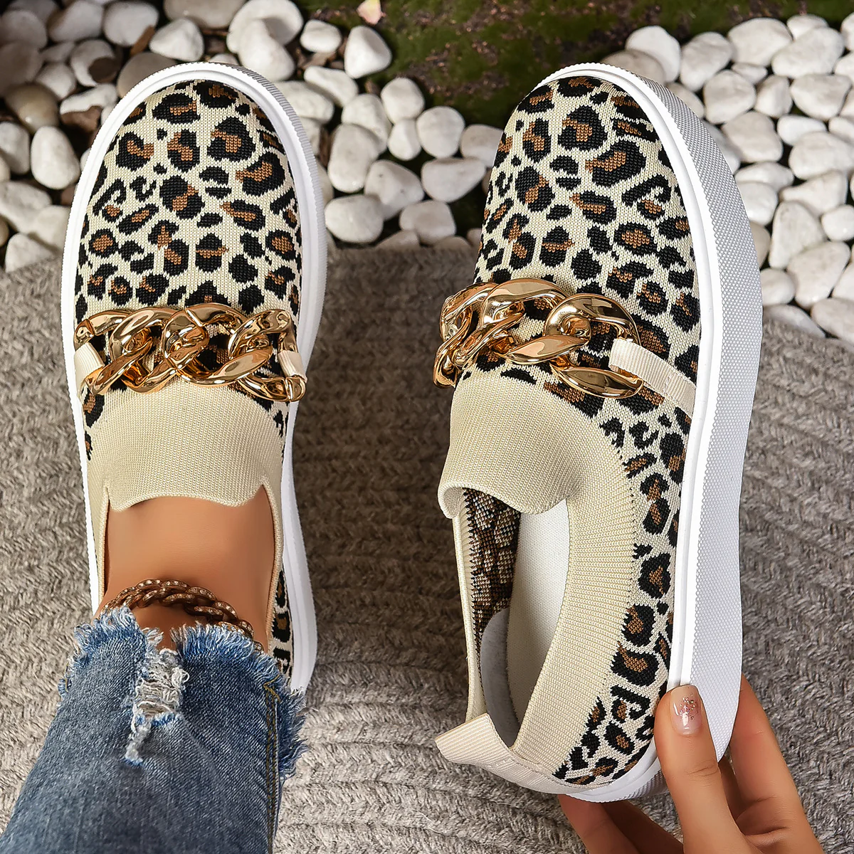 Damen Modische Slip-On Sneakers mit elegantem Ketten-Detail R&B - Image 2