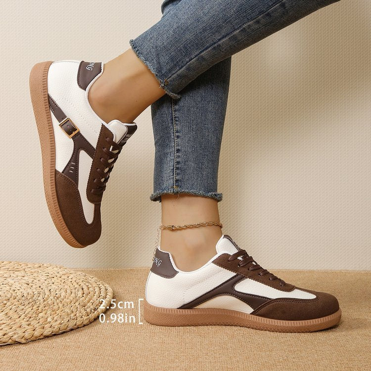 Damen modische Sneaker mit retro-inspiriertem Design und attraktiven Farbdetails Heidi-Mode - Image 7