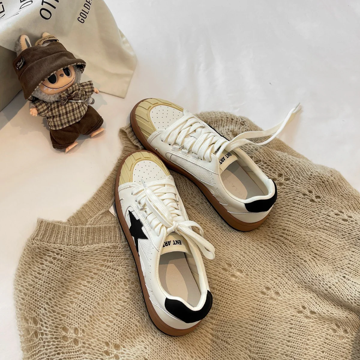 Damen modische Sneakers im Retro-Stil mit ergonomischer Dämpfung R&B - Image 3