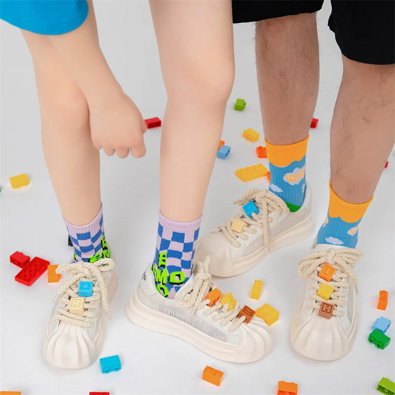 Damen Modische Sneakers mit originellem Schnürsystem und robustem Profil R&B - Image 4