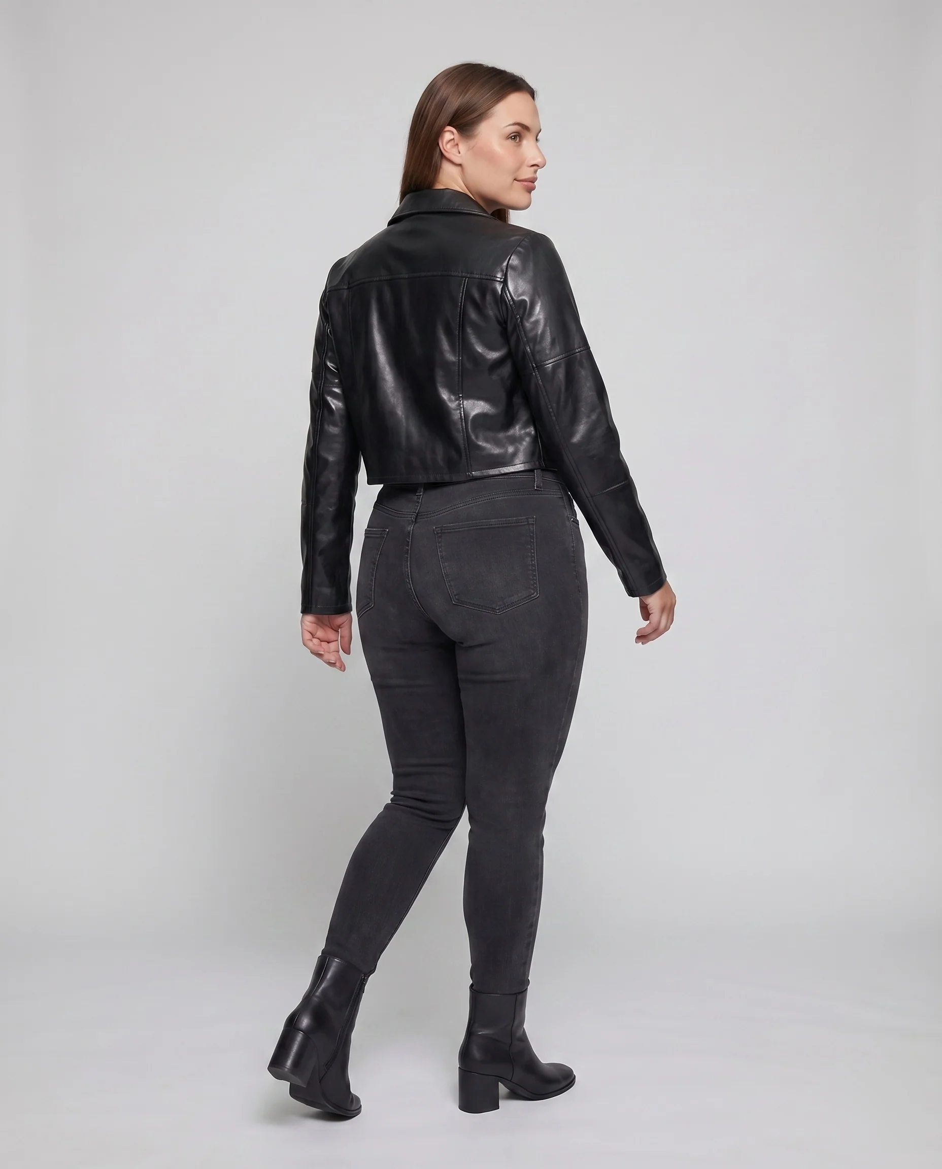 Damen Bikerblazer Kunstleder Cropped Lettering-Applikation - Image 4