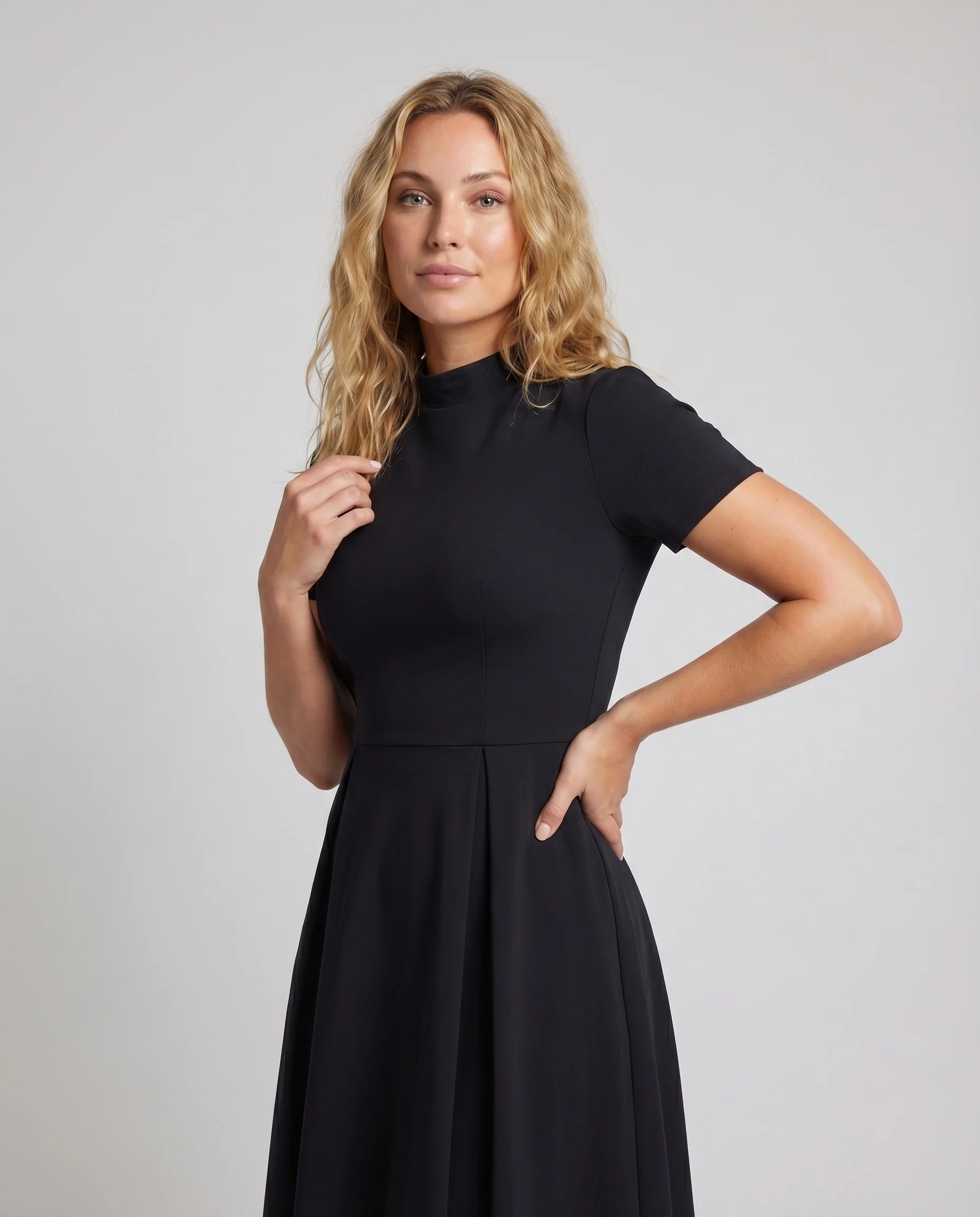 Damen Midikleid Rundhals Tellerrock Taschen - Image 2