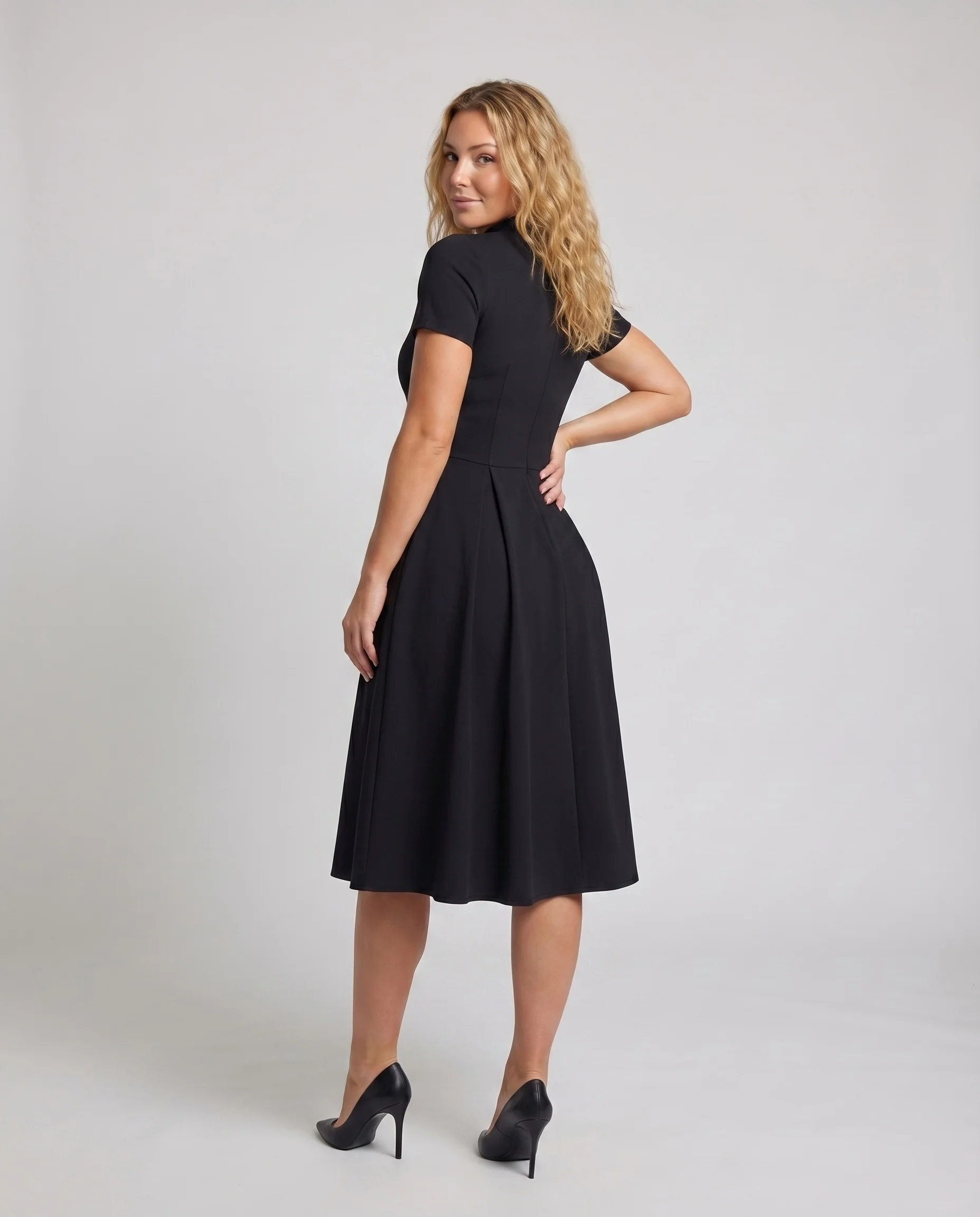 Damen Midikleid Rundhals Tellerrock Taschen - Image 4