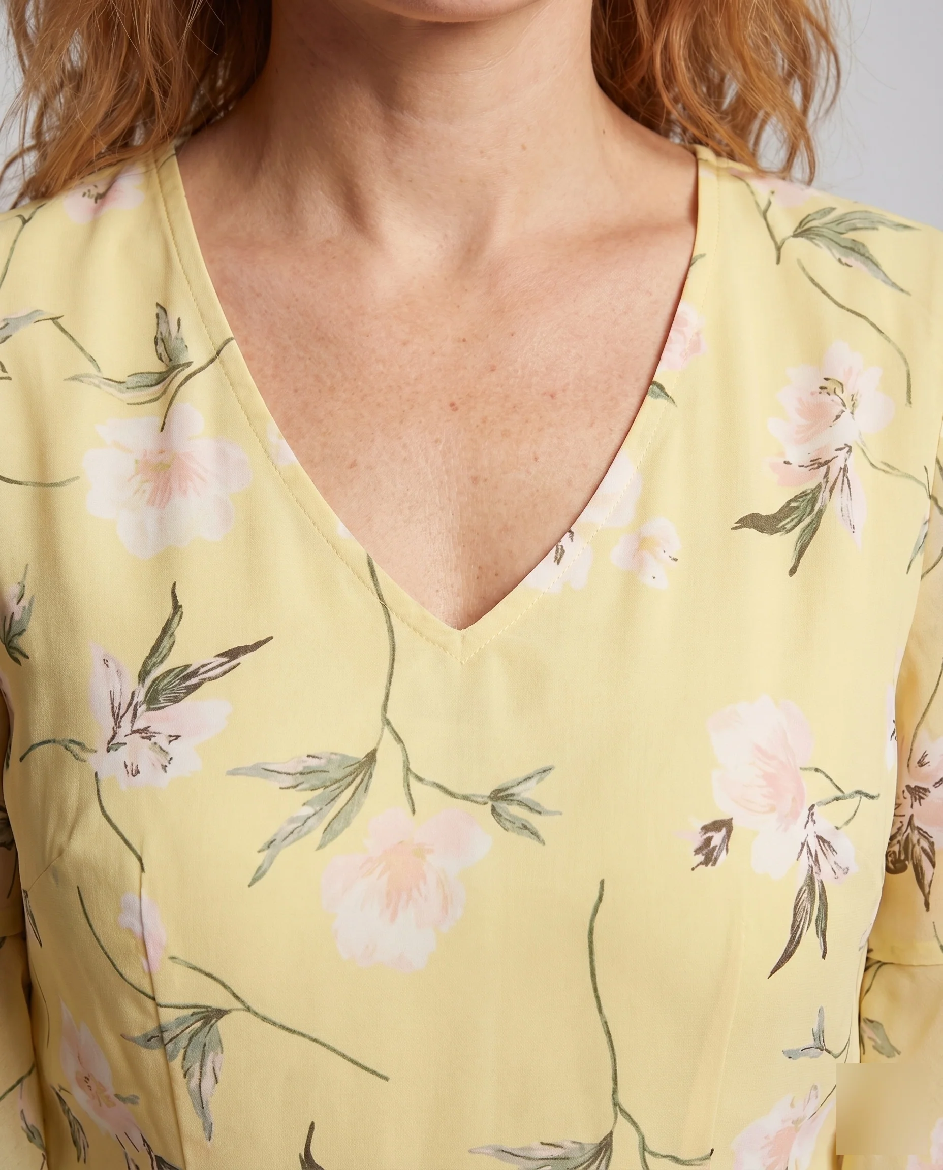 Damen Florales Maxikleid V-Ausschnitt Taillierte Miedernaht Volantärmel - Image 3