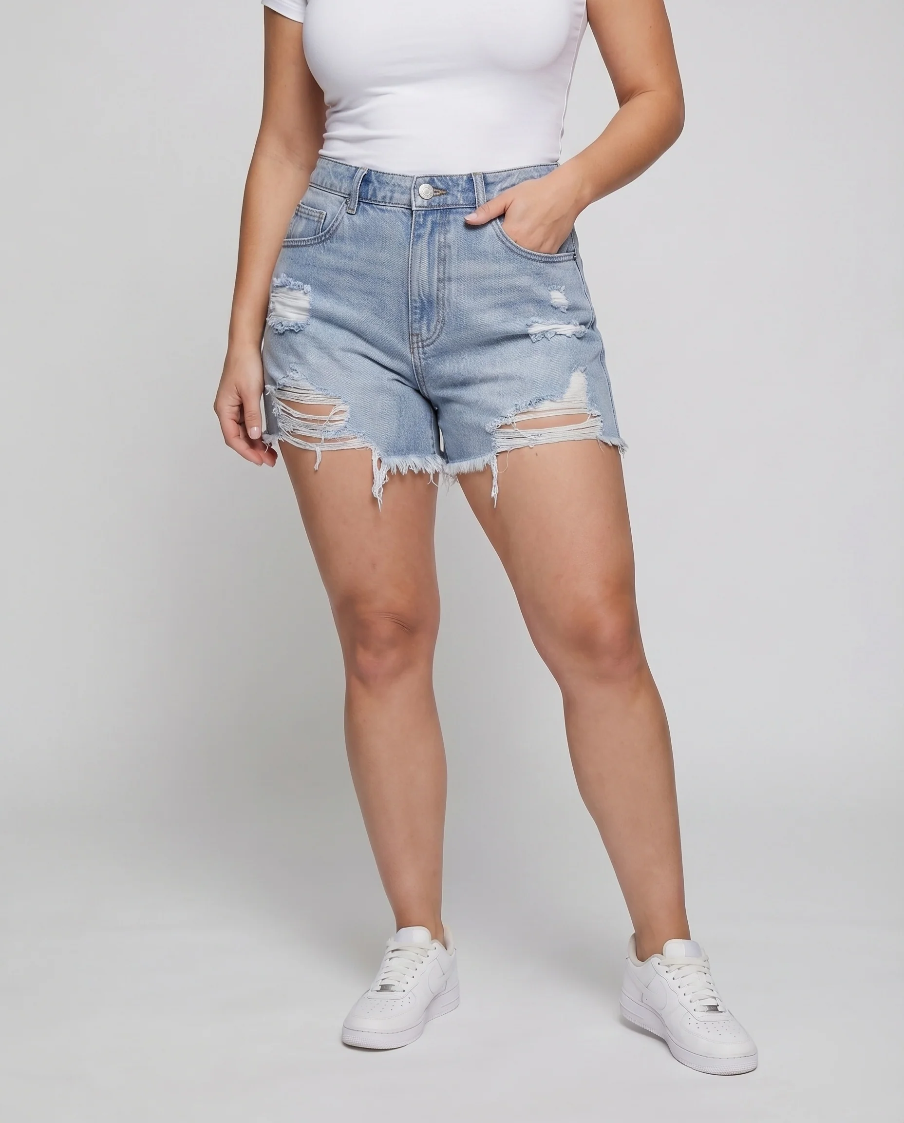 Damen Jeans-Hotpants High-Waist Fransensaum Used-Effekt - Image 2