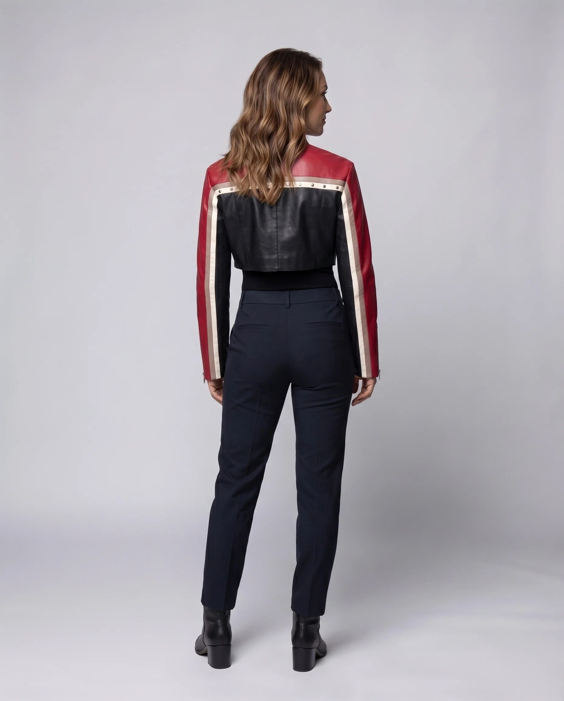 Damen Bikerjacke Lederoptik Racing-Einsätze Nieten - Image 3