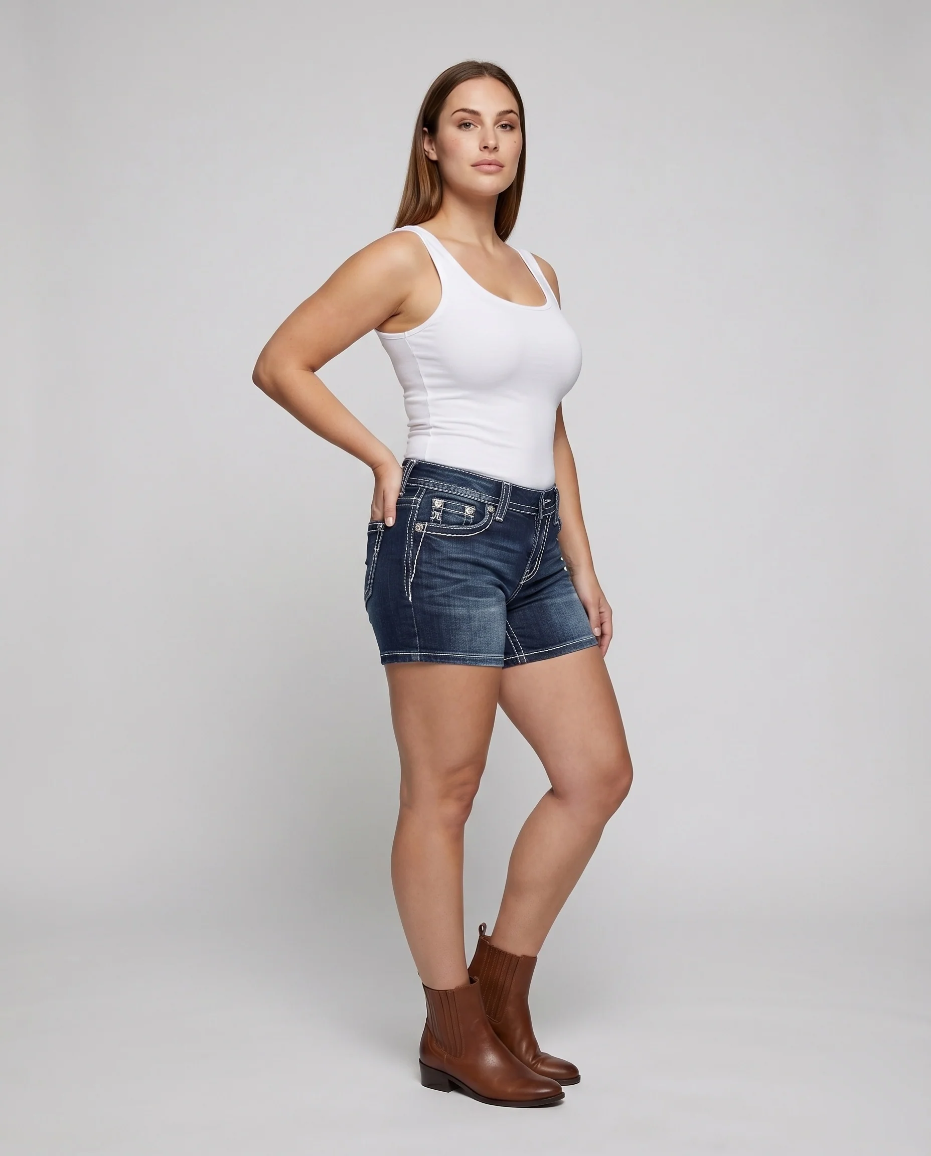 Damen Jeansshorts Kreuz-Patches Strass Nieten