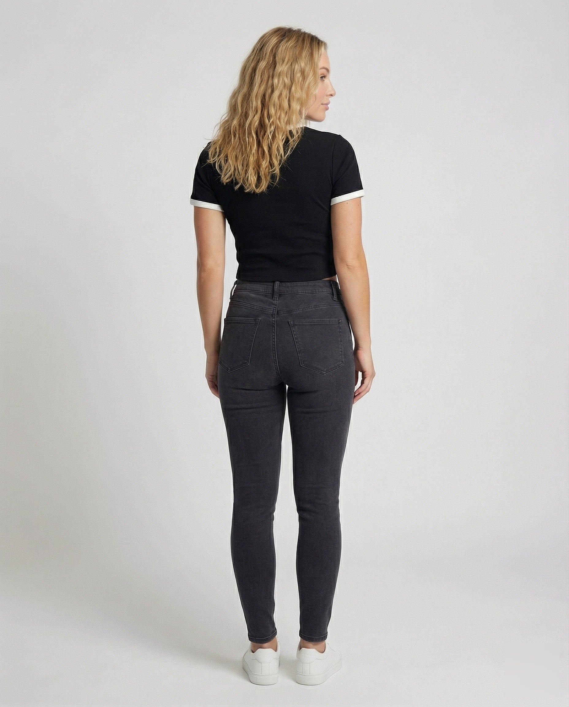 Damen Tailliertes Kontrastbesatz Baumwoll T-Shirt - Image 4