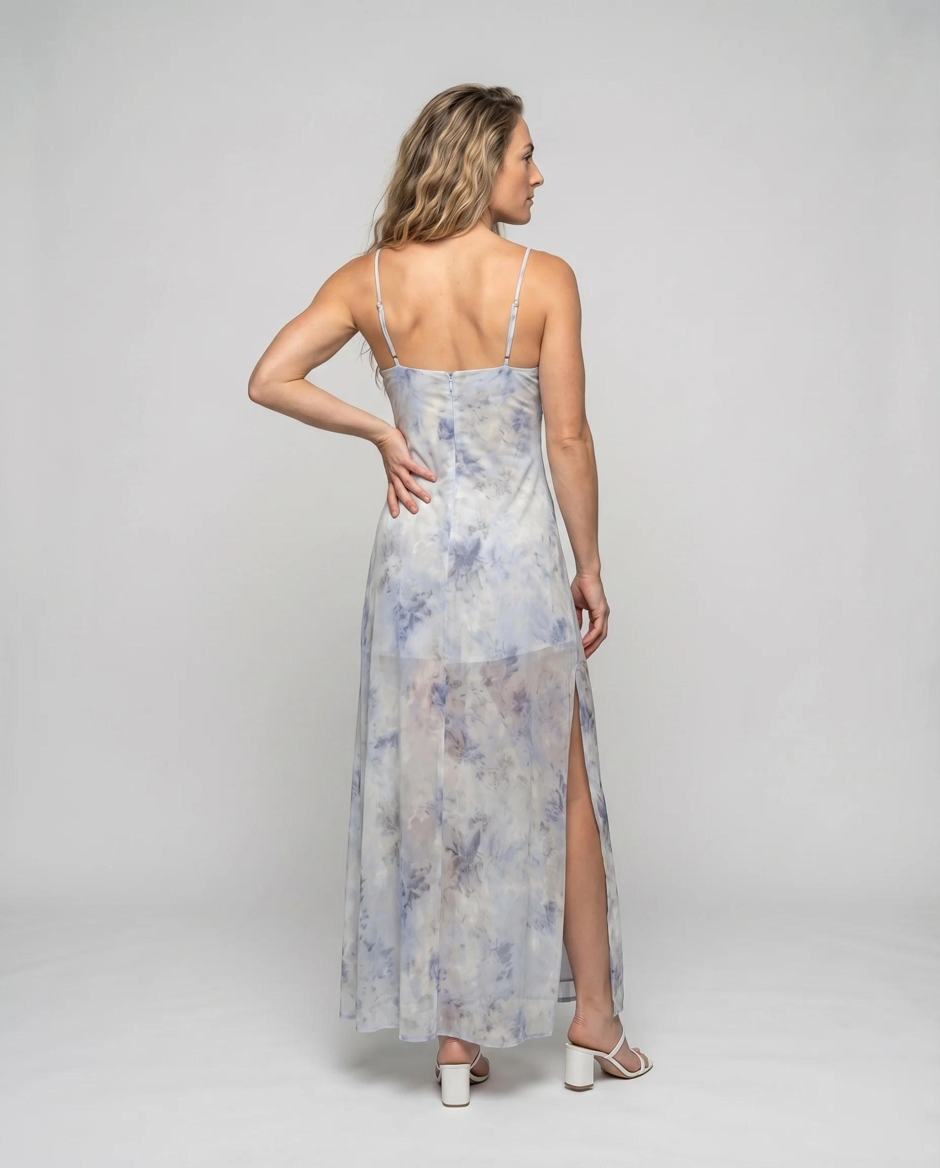 Damen Maxikleid Asymmetrischer Neckholder Beinschlitz - Image 4