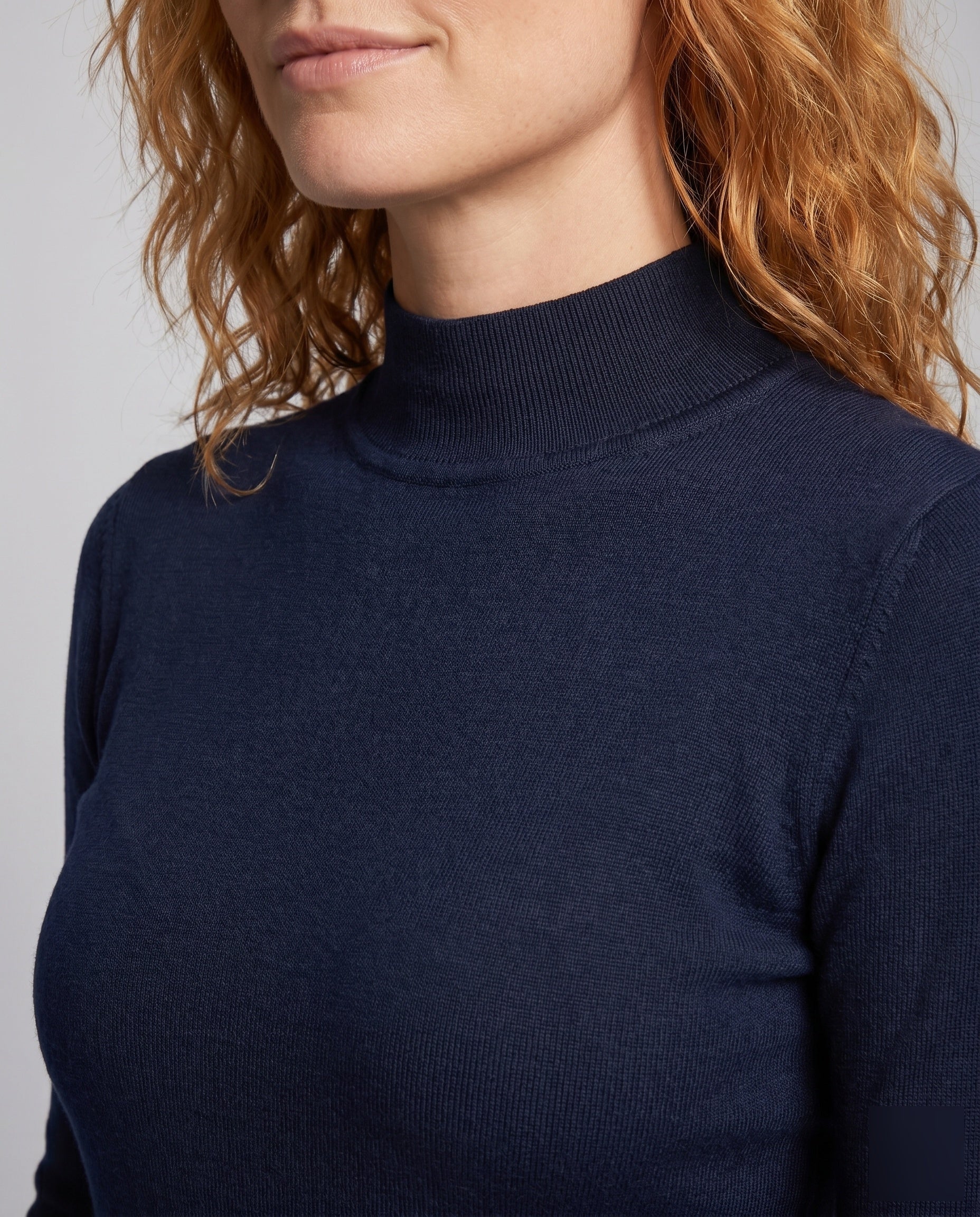 Damen nan nahtloses Feinjersey-Longsleeve mit taillierender Schnittführung und elastischen Bündchen - Image 3