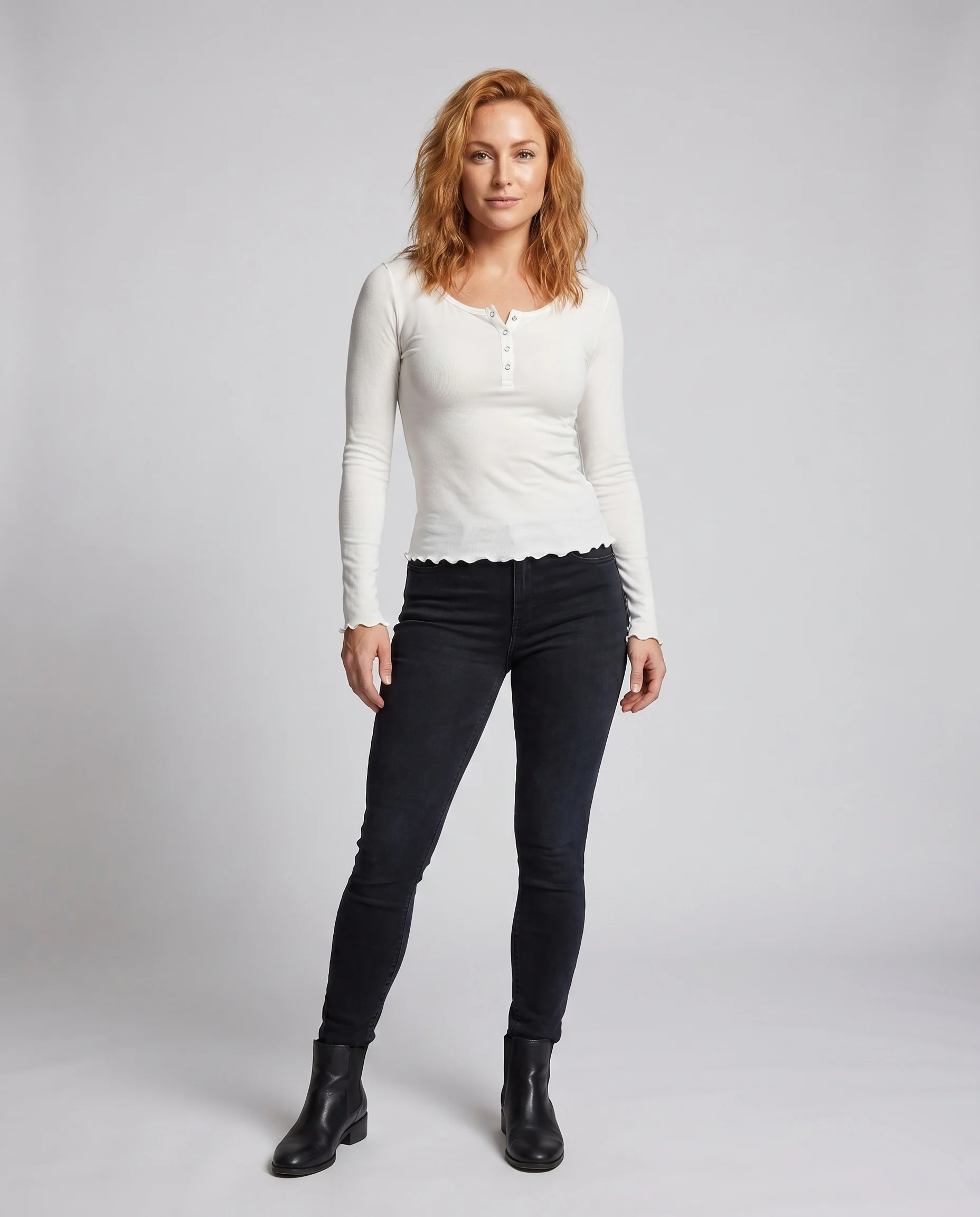 Damen nan schmales Henley-Top aus feinem Modaljersey mit Druckknopfleiste und welligem Saum