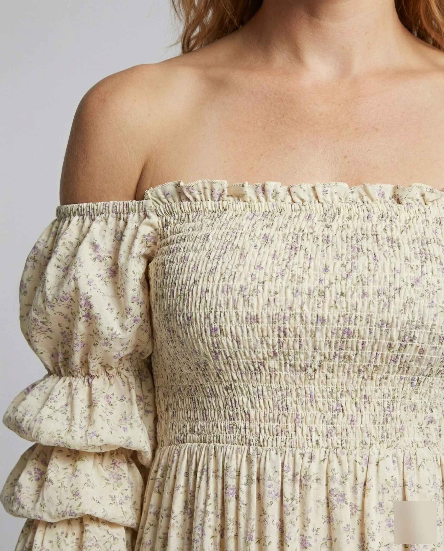 Damen schulterfreies Maxikleid mit Stufenvolant - Image 3