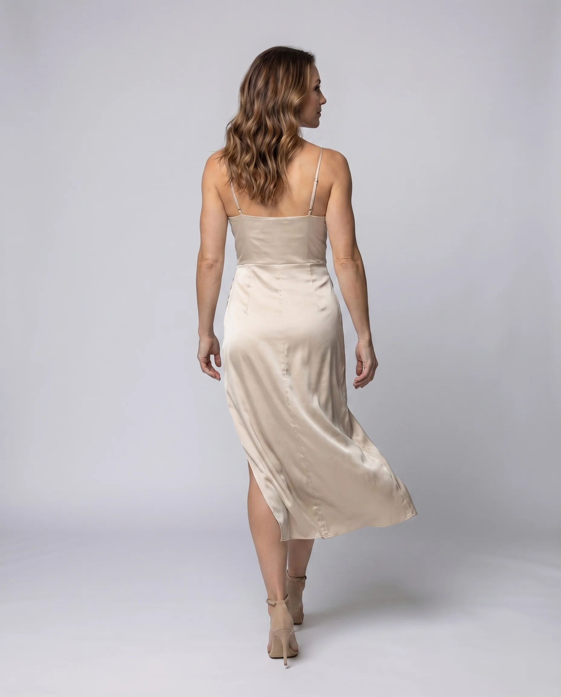 Damen Satin-Midikleid V-Ausschnitt Schrägschnitt Beinschlitz - Image 4