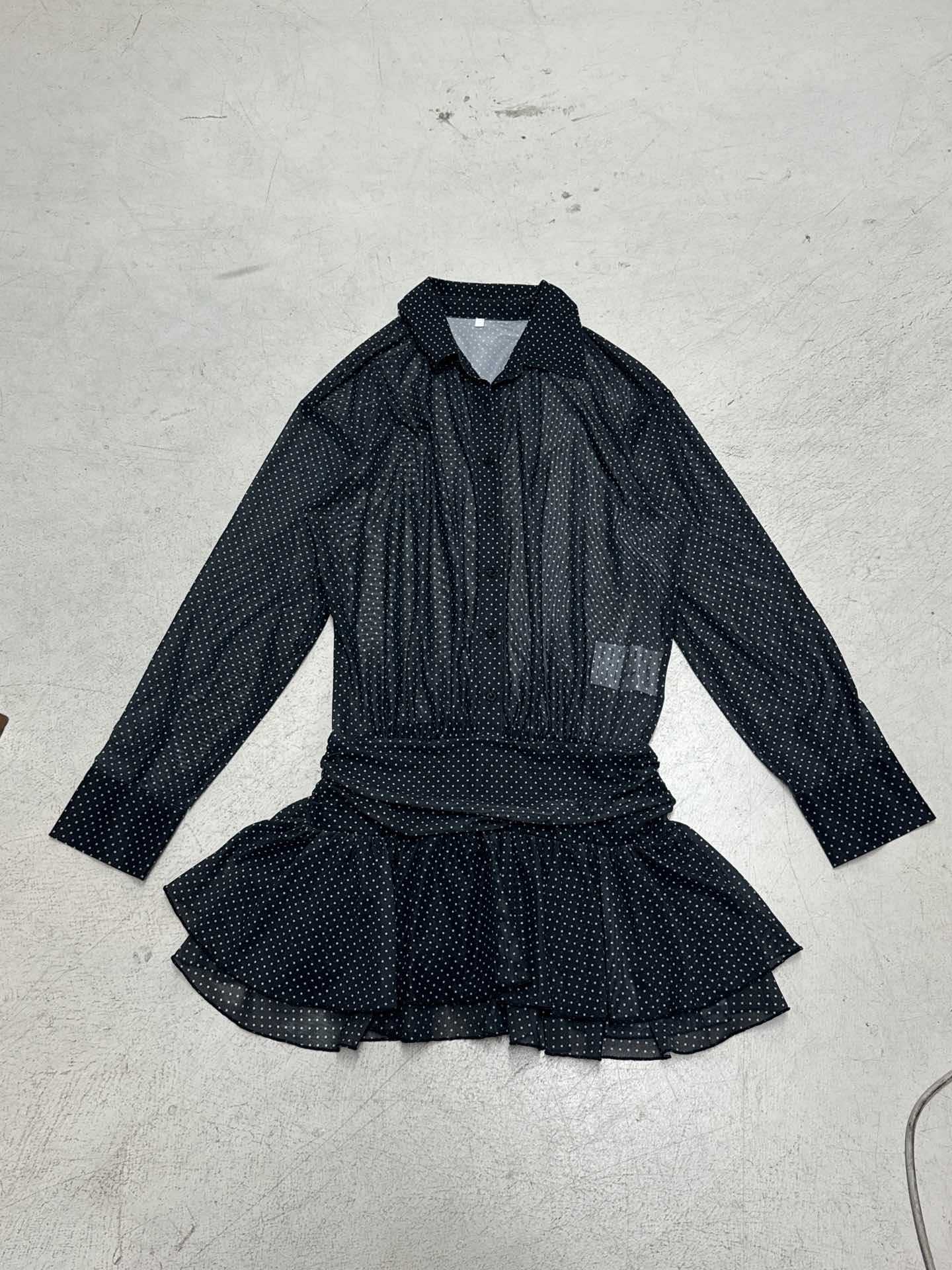 Damen Polka-Dot Kleid mit voluminösen Rüschendetails und transparenten Ärmeln R&B - Image 6