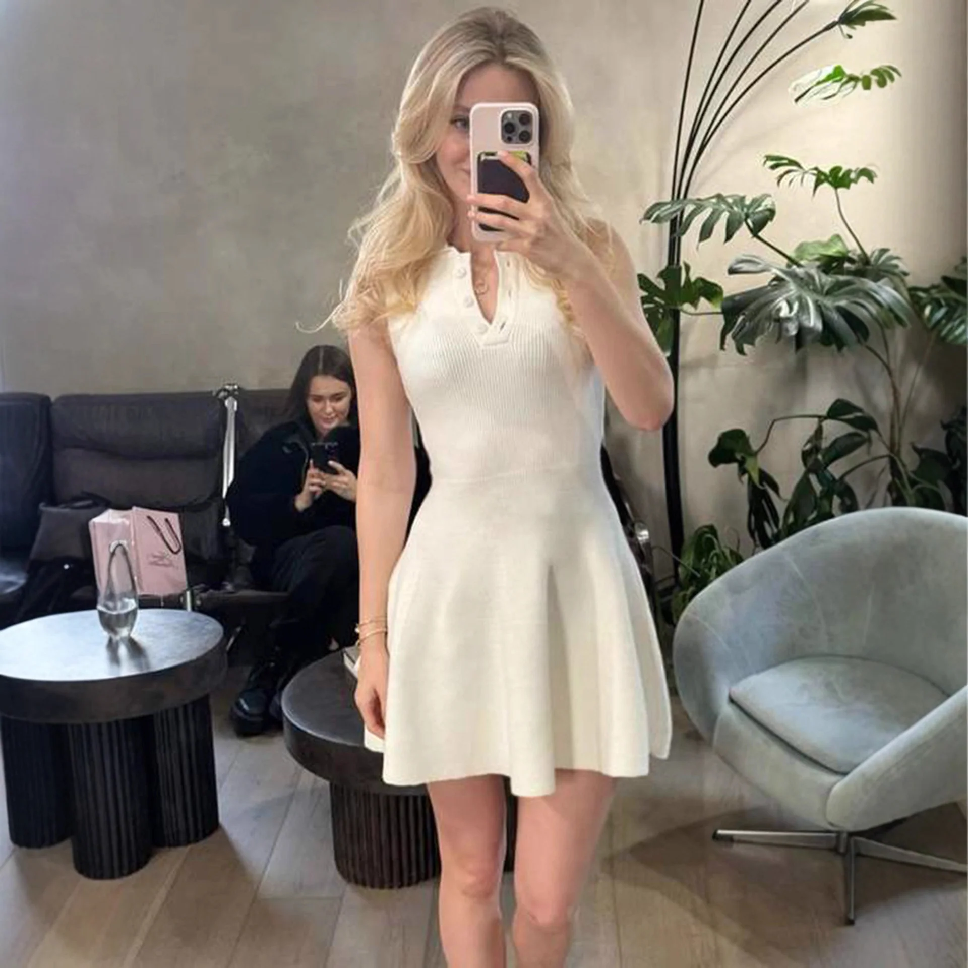 Damen Polo-Kleid mit elegantem Kragen und fließendem Rock R&B - Image 3