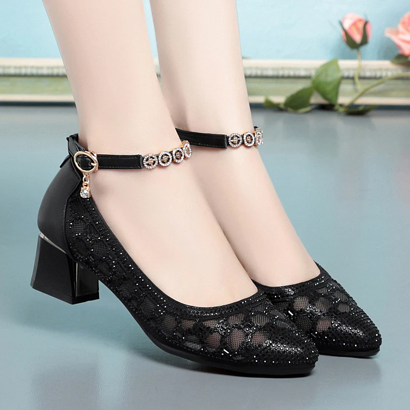 Damen Pump-Sandalen mit dekorativem Riemchen und funkelnden Strassdetails R&B - Image 3