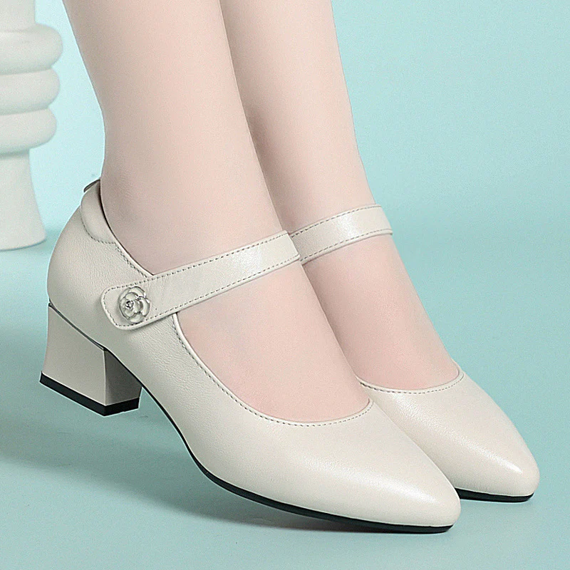 Damen Pumps mit Riemen und elegantem Absatz R&B - Image 2