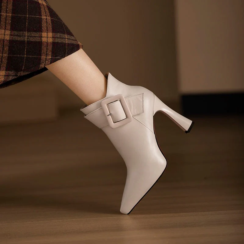 Damen Schicke Stiefeletten mit eleganter Schnalle Heidi-Mode