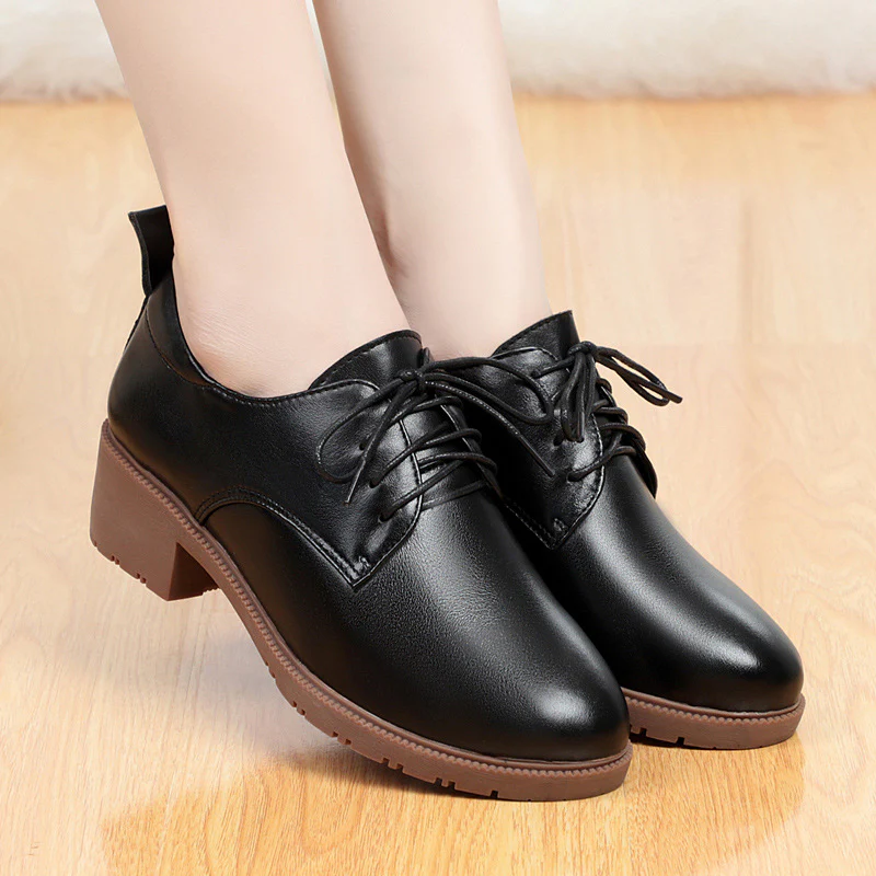 Damen Schnürschuhe mit komfortablem Blockabsatz und eleganter Schnittführung R&B - Image 4