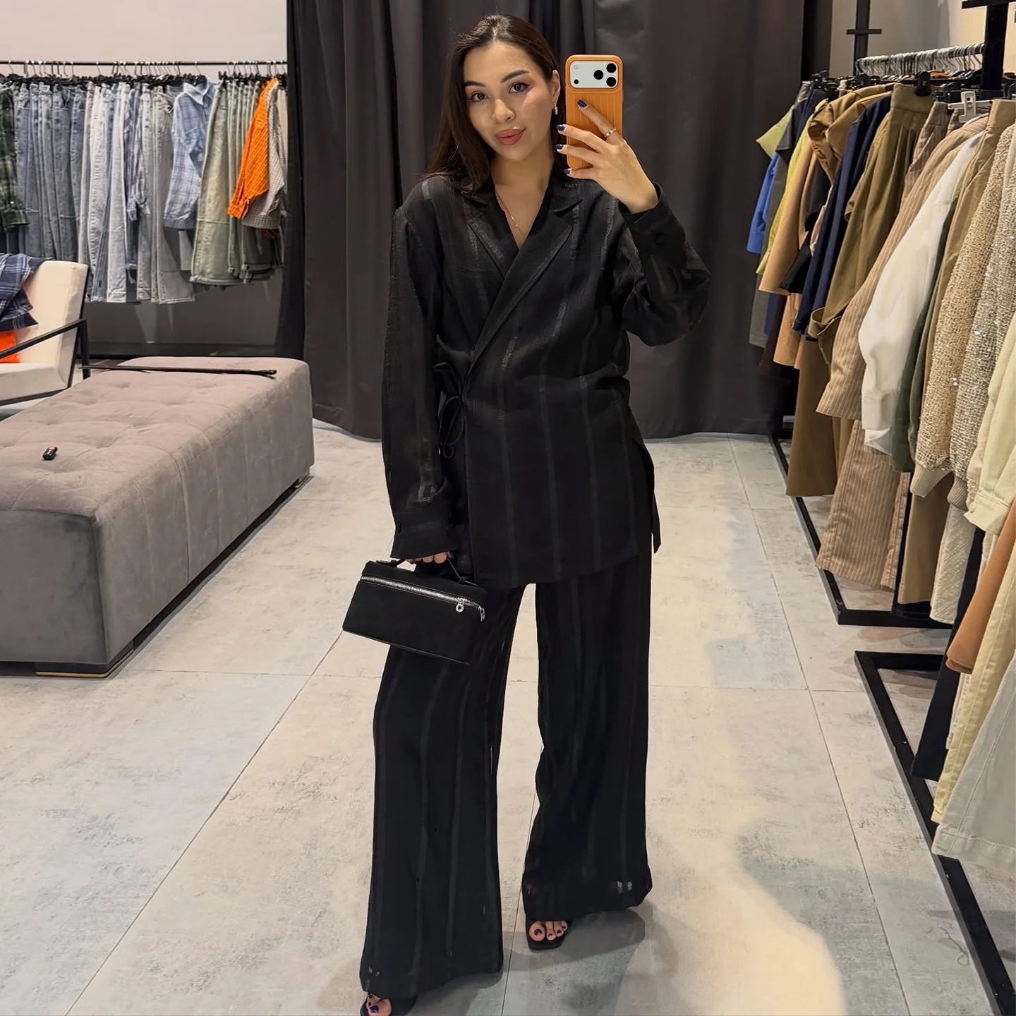 Damen Set aus stilvollem Overzised-Blazer und weit geschnittenen Hosen R&B - Image 2