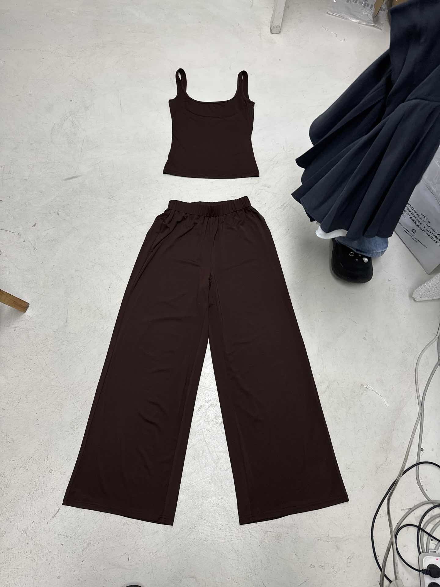 Damen Set bestehend aus Top und weit geschnittenen Hosen Heidi-Mode - Image 7