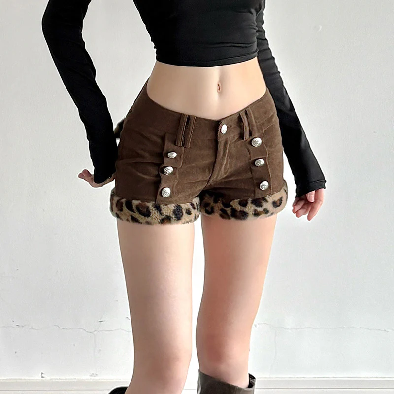Damen Shorts mit eleganten Knopfdetails und trendigem Leopardenbesatz R&B - Image 3