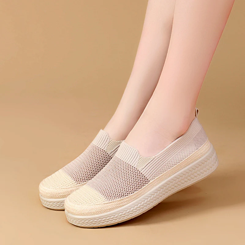 Damen Slip-On Sneakers mit atmungsaktiver Strickoberfläche und rutschfester Sohle Heidi-Mode - Image 2