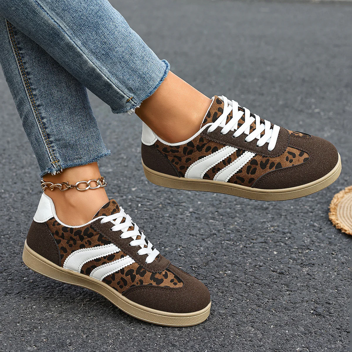 Damen Sneakers im Leopardenmuster mit bequemer Sohle R&B - Image 4