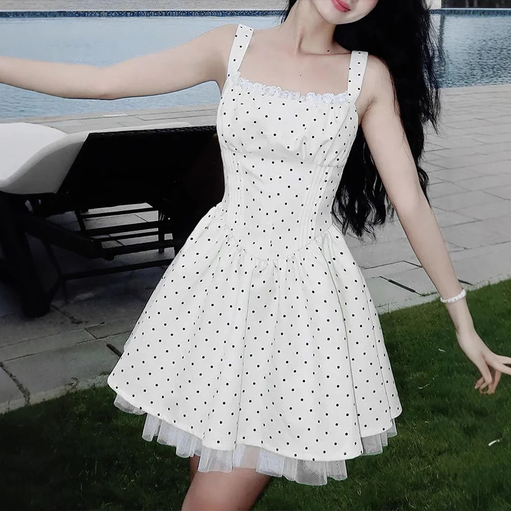 Damen Sommerliches Kleid mit schwingendem Rock und Punktmuster R&B