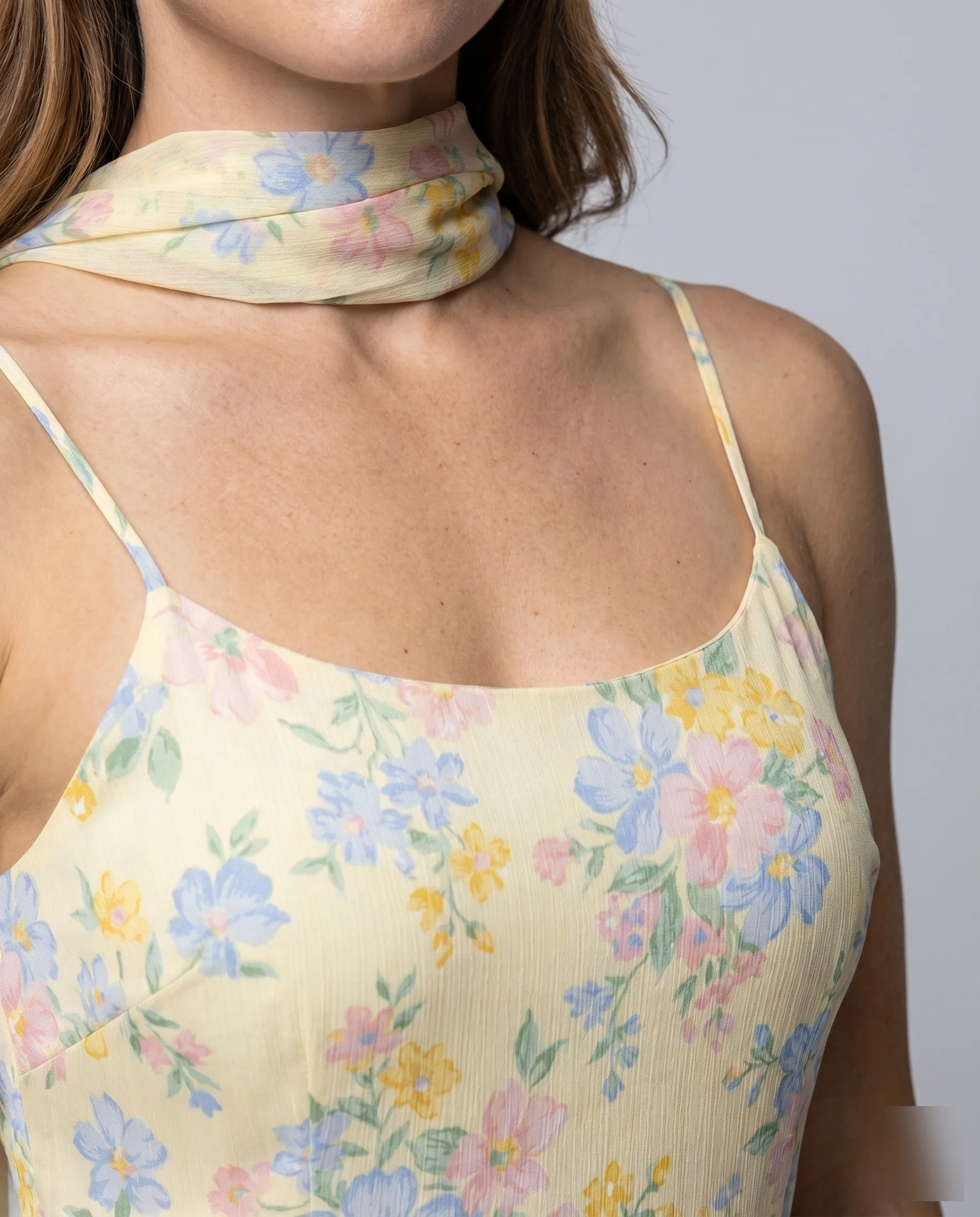 Damen Sommerliches Maxi-Kleid mit floralem Druck und schmalen Trägern R&B - Image 3