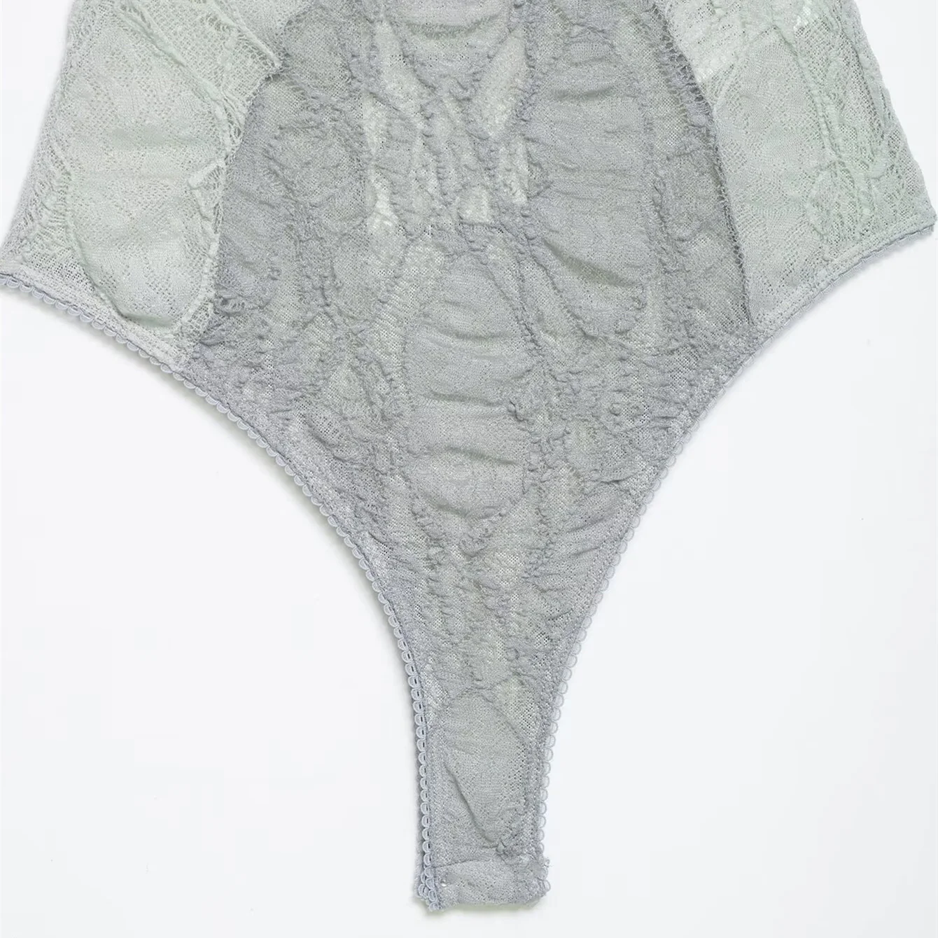 Damen Spitzenbody mit verführerischem Design und zarten Trägern R&B - Image 4