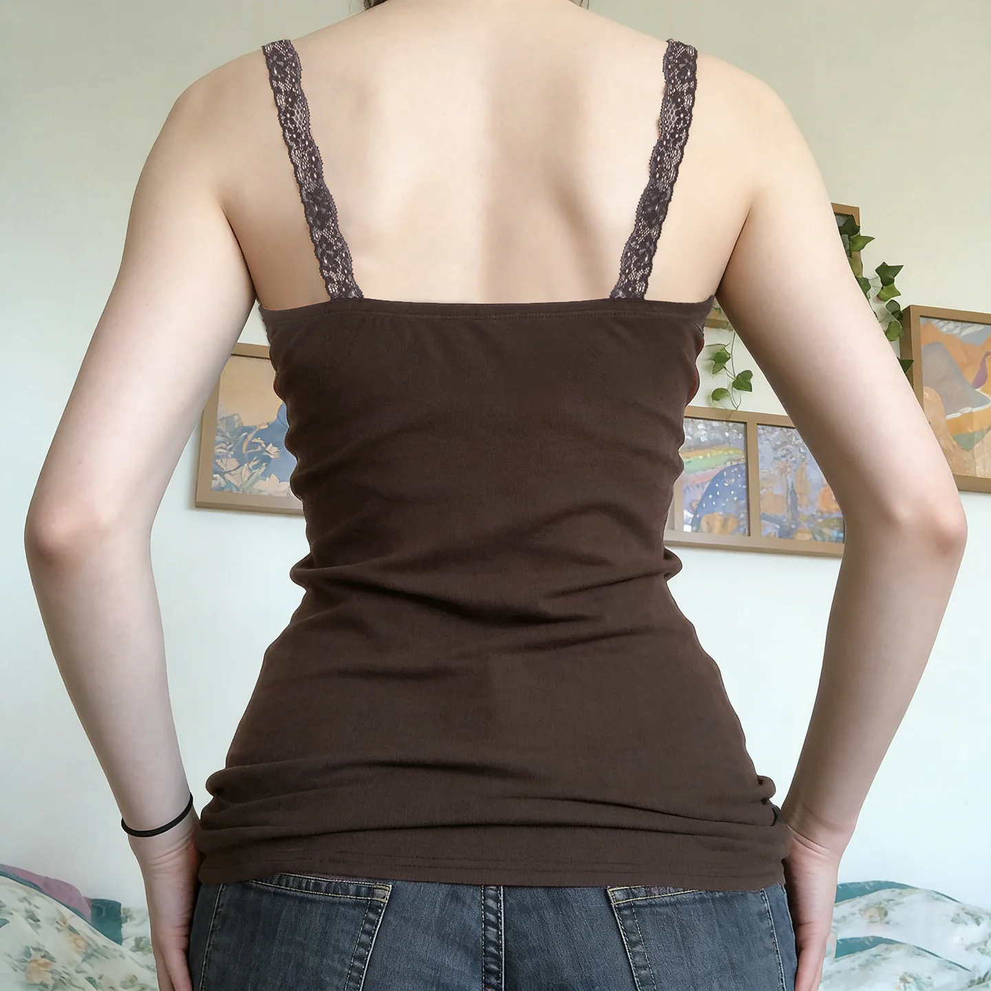 Damen Spitzenbody mit zarten Trägern und romantischen Rüschendetails Heidi-Mode - Image 3
