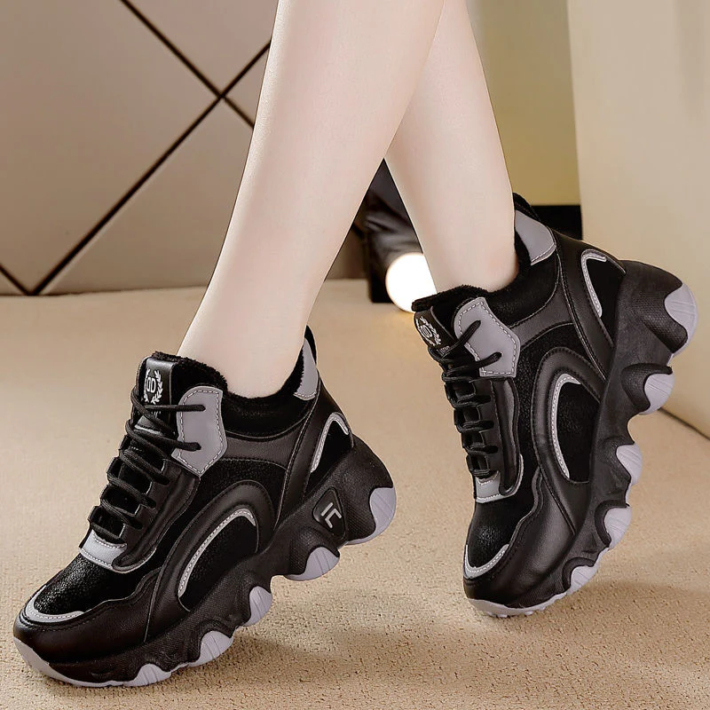 Damen Sport Sneakers mit dämpfender Sohle und atemberaubendem Design R&B - Image 2