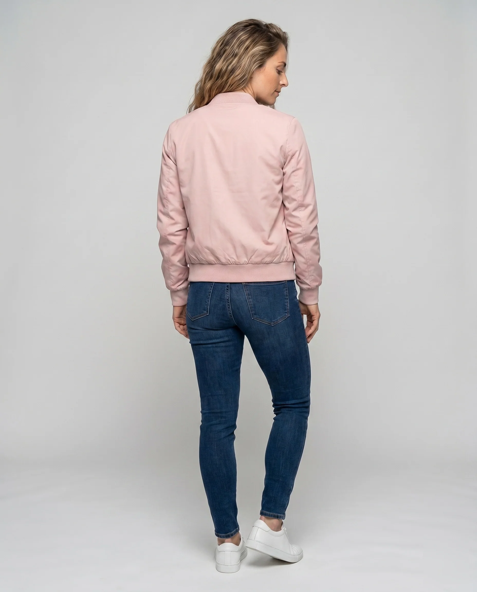 Damen sportliche Bomberjacke mit modernem Design und seitlichen Taschen R&B - Image 4