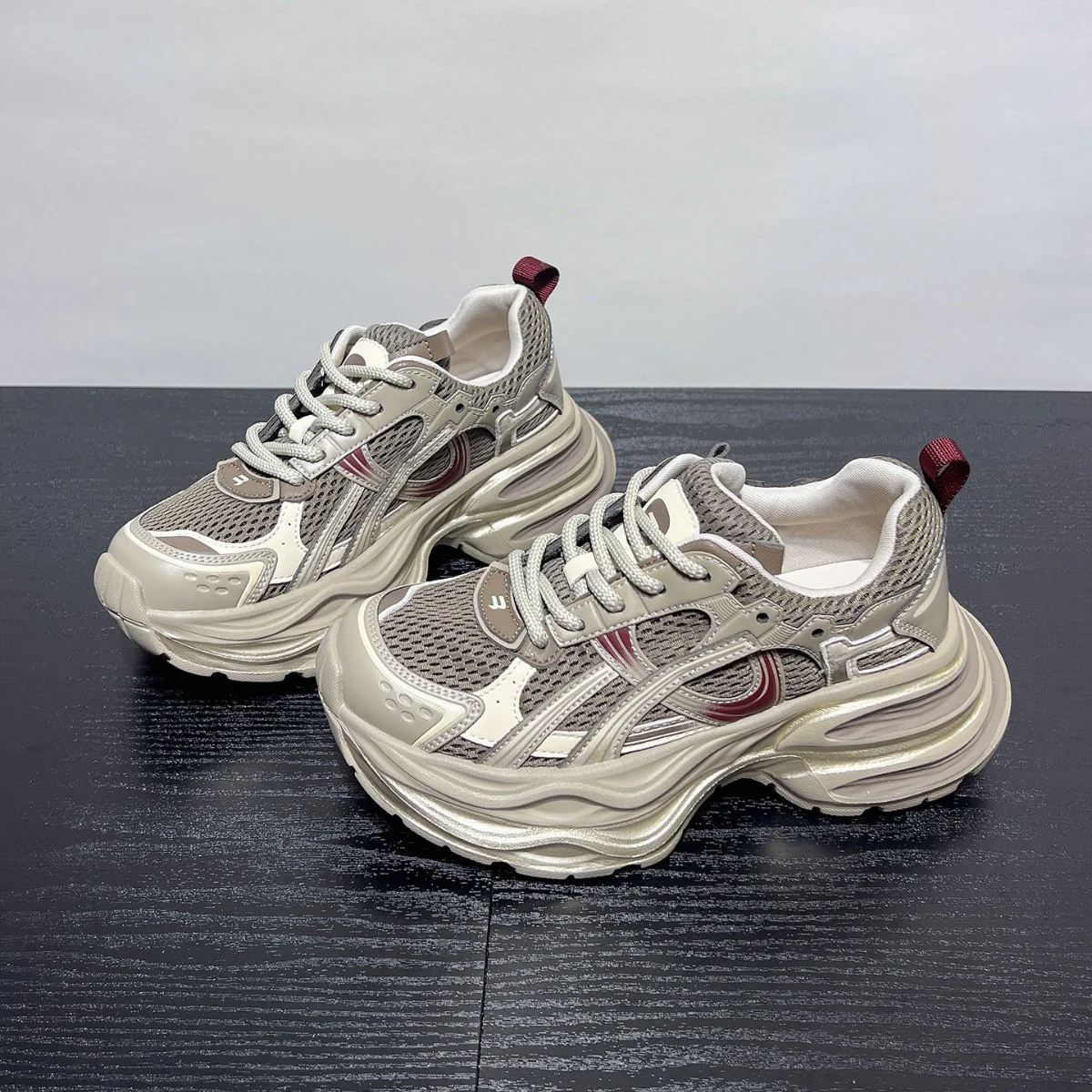 Damen Sportliche Lauf-Sneaker mit dämpfender Sohle und atmungsaktivem Obermaterial R&B - Image 2
