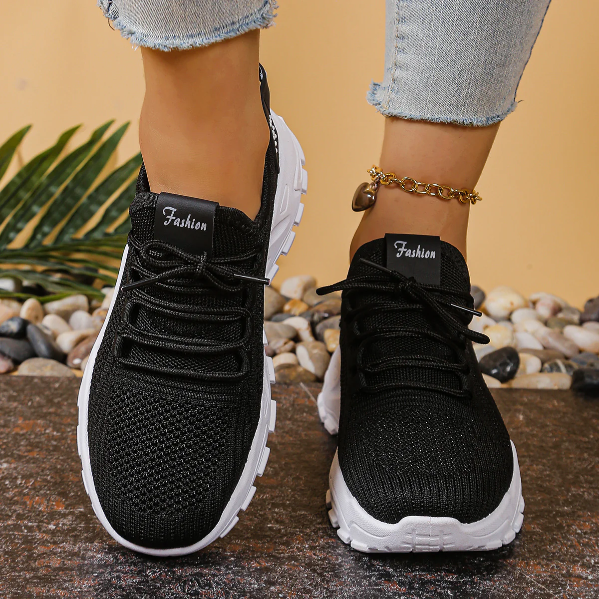 Damen Sportliche Mesh Sneakers mit dämpfender Sohle und atmungsaktiver Konstruktion Heidi-Mode - Image 3