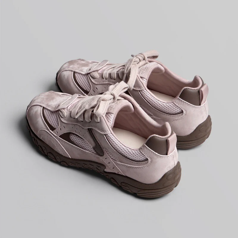 Damen sportliche Sneaker mit innovativer Oberflächenstruktur und rutschfester Sohle R&B - Image 4