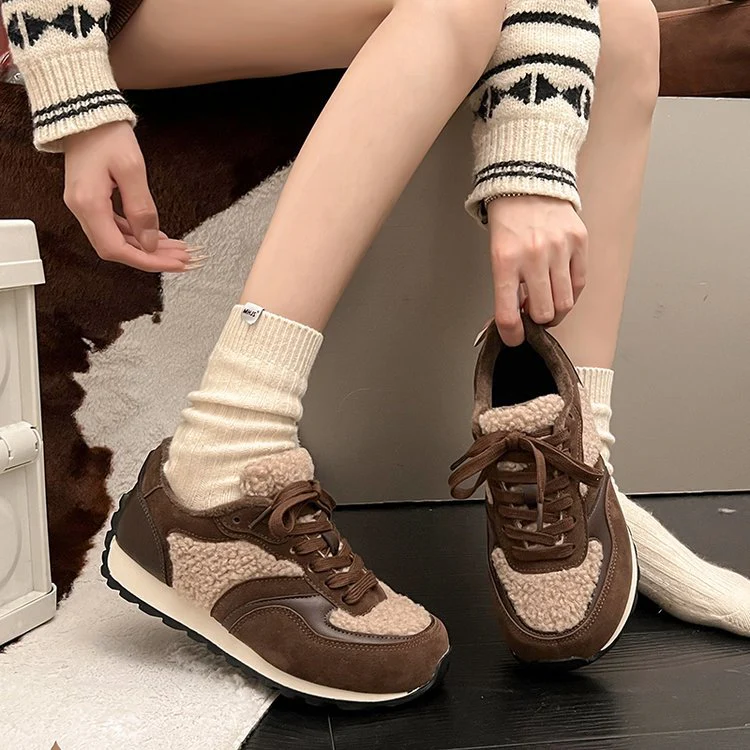 Damen sportliche Sneaker mit kuscheligem Fellkragen und rutschfester Gummisohle R&B - Image 4