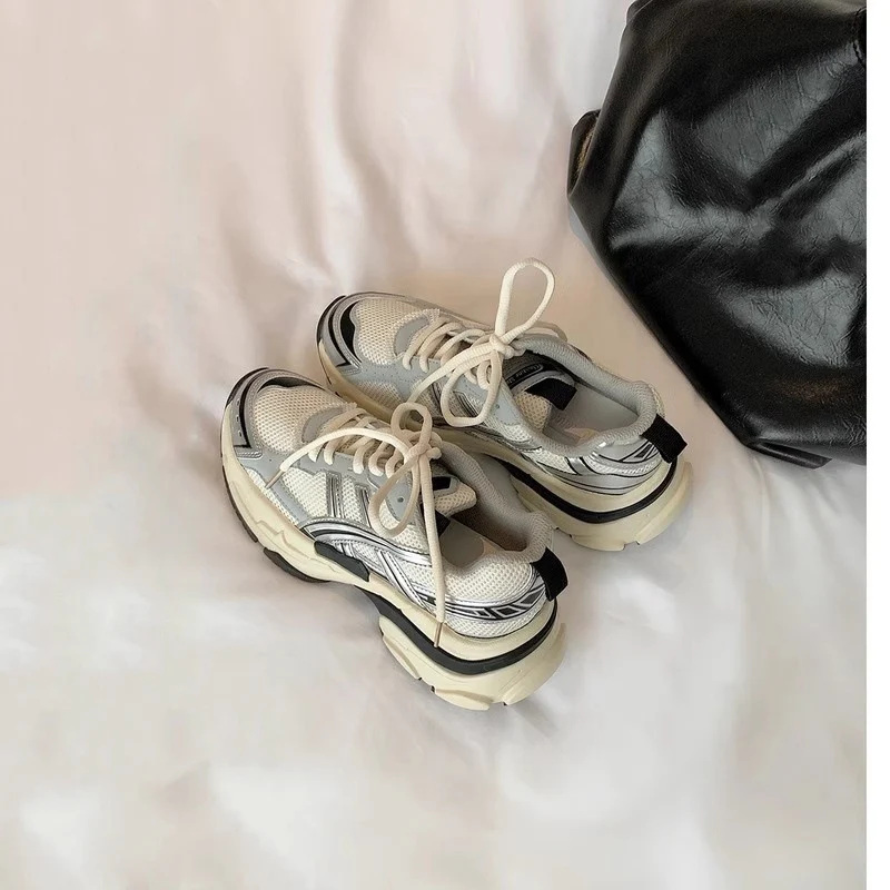 Damen sportliche Sneaker mit rutschfester Sohle und atmungsaktivem Obermaterial R&B - Image 6