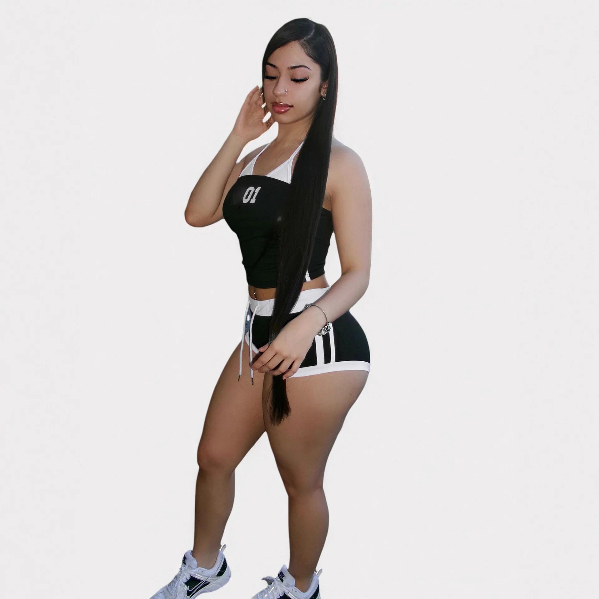 Damen sportliches Crop-Top und Shorts Set mit dekorativem Bindeband Heidi-Mode - Image 4