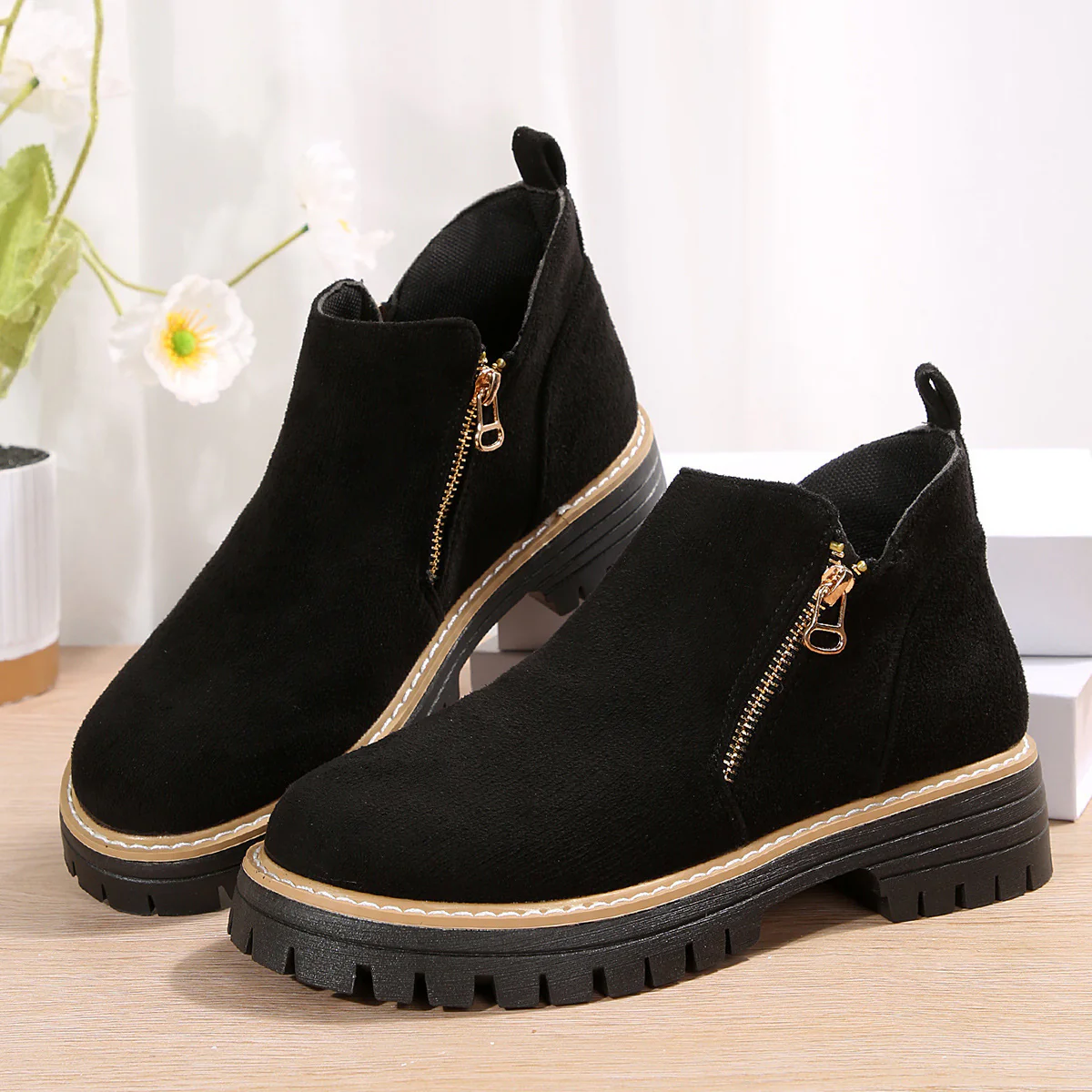 Damen Stiefeletten mit praktischem Reißverschluss und rutschfester Sohle R&B - Image 9