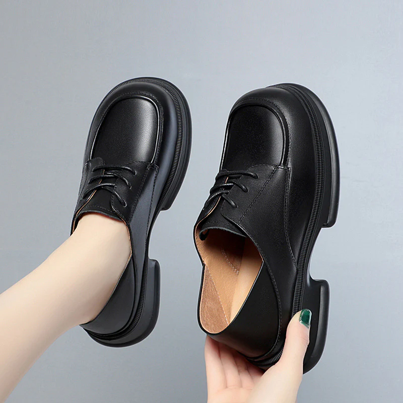 Damen Stilvolle Schnürschuhe mit ergonomischem Fußbett R&B - Image 4