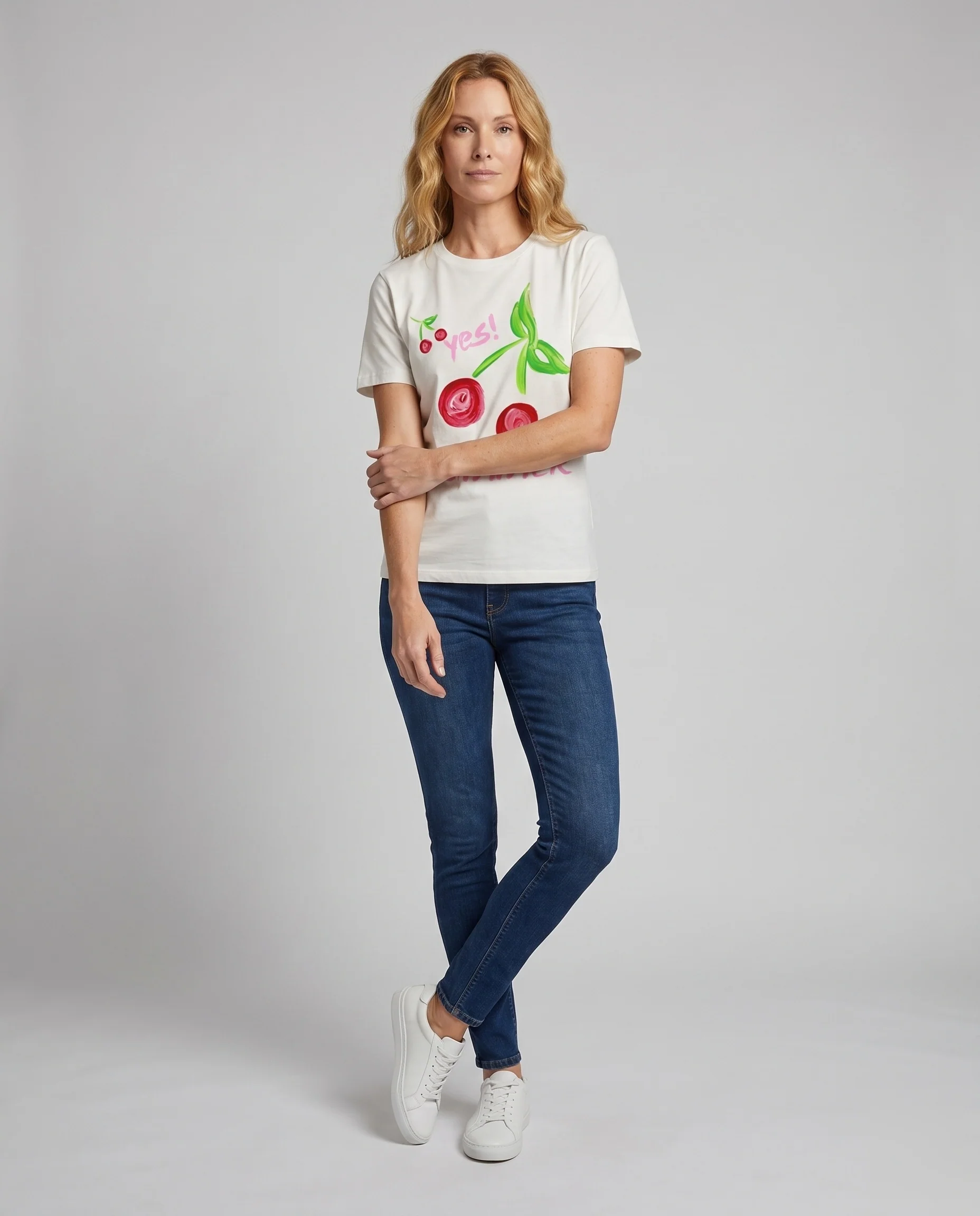 Damen T-Shirt mit einzigartigem Erdbeermotiv und lockerem Schnitt
