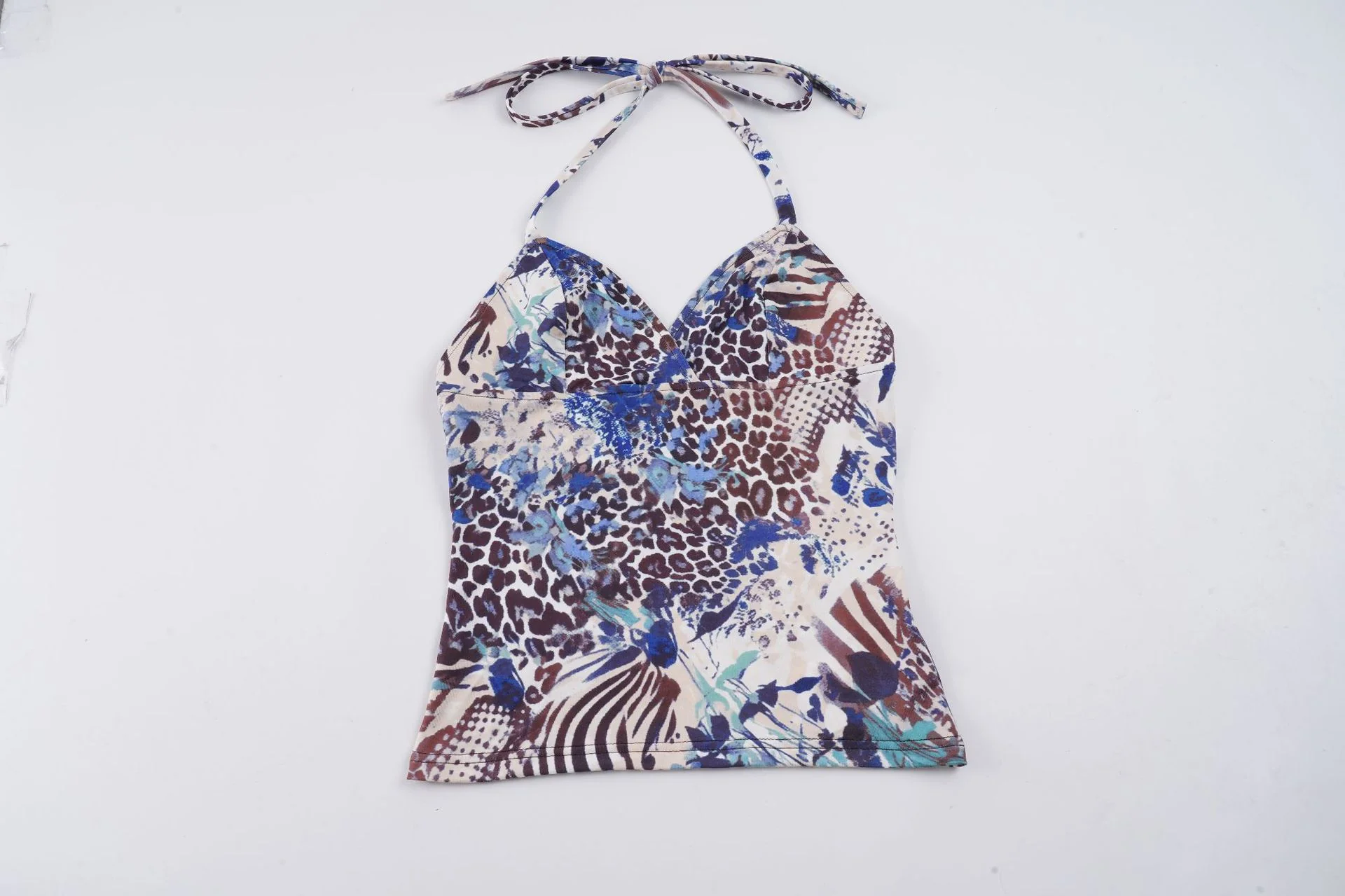 Damen trendiges Haltertop mit floralem Muster und angesagtem V-Ausschnitt Heidi-Mode - Image 7