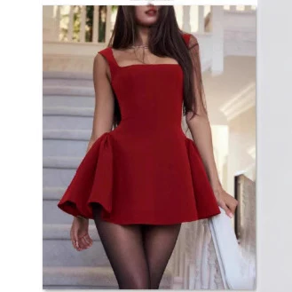 Damen Verspieltes Minikleid mit schwingendem Rock und eleganten Trägern R&B - Image 5