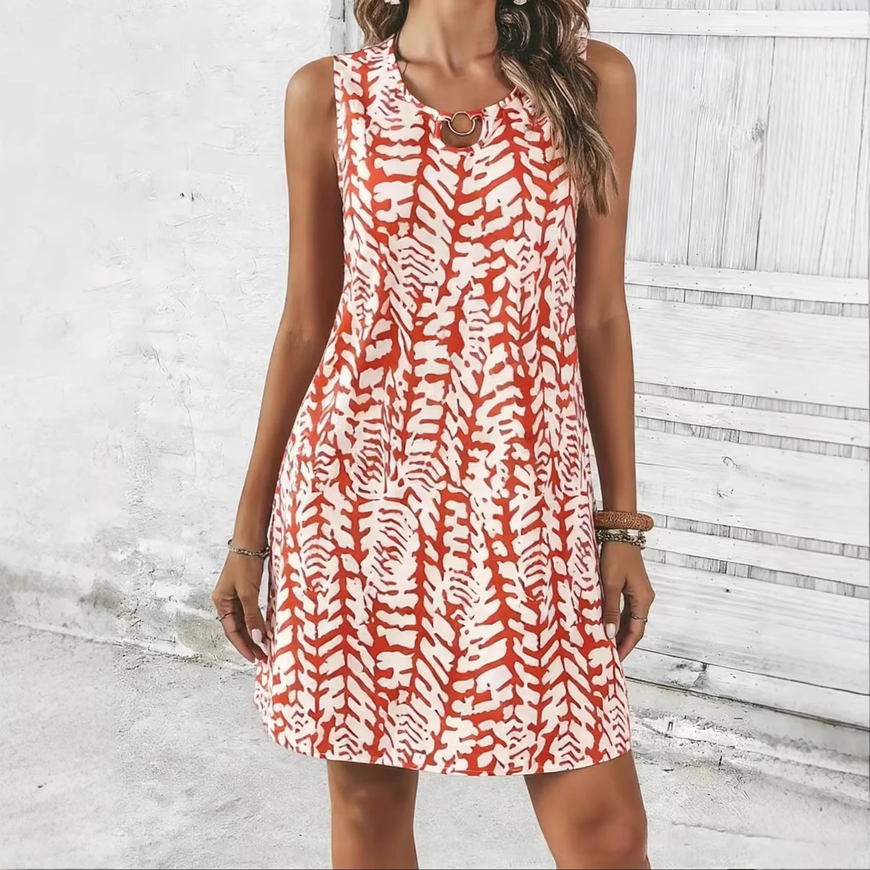 Damen Verspieltes Sommerkleid mit romantischem Schnitt und Schlüssel-Ausschnitt R&B - Image 2